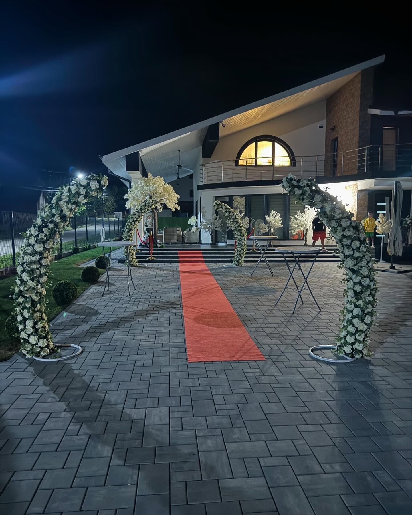 Moment Aranjamente MIRE & MIREASA